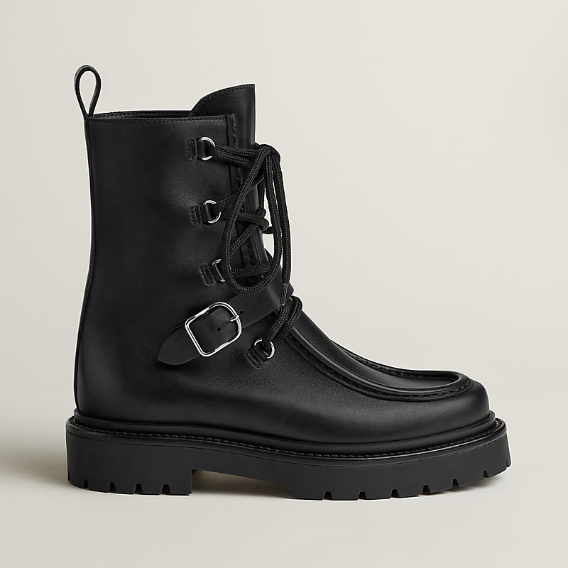 Land ankle boot