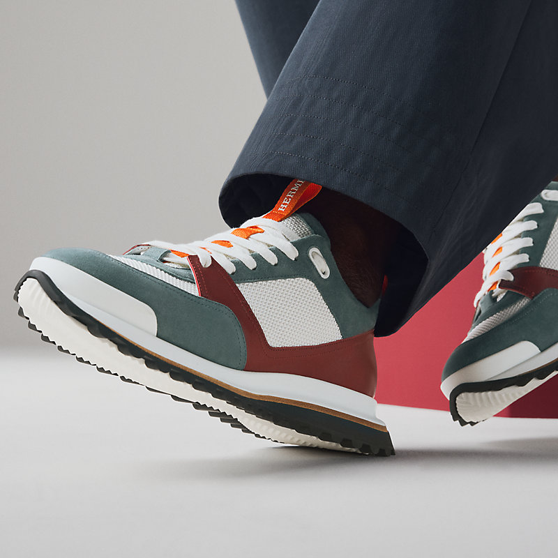 Leader sneaker