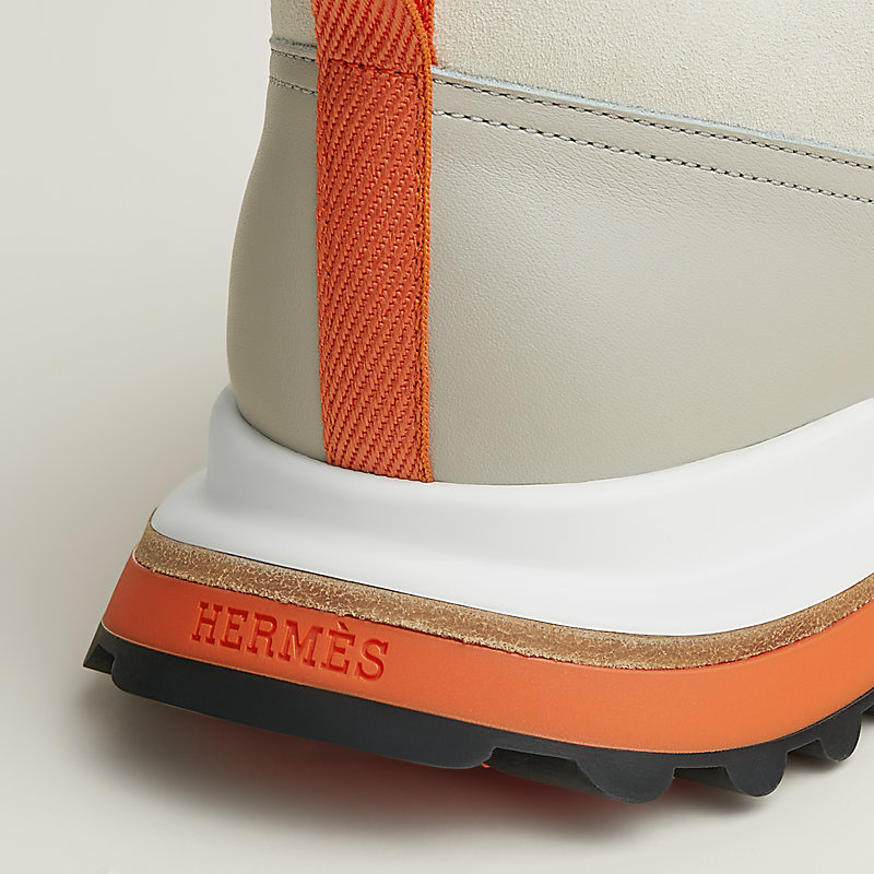 Leader sneaker