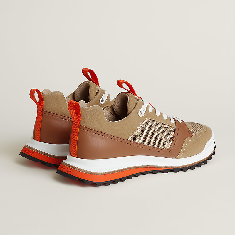 Leader sneaker