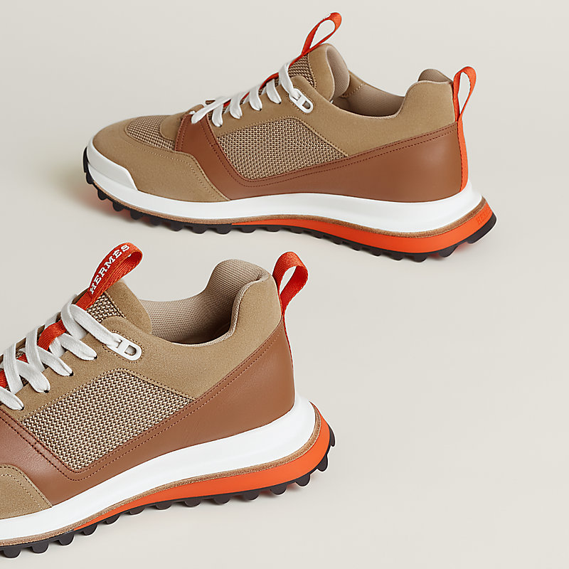 Leader sneaker