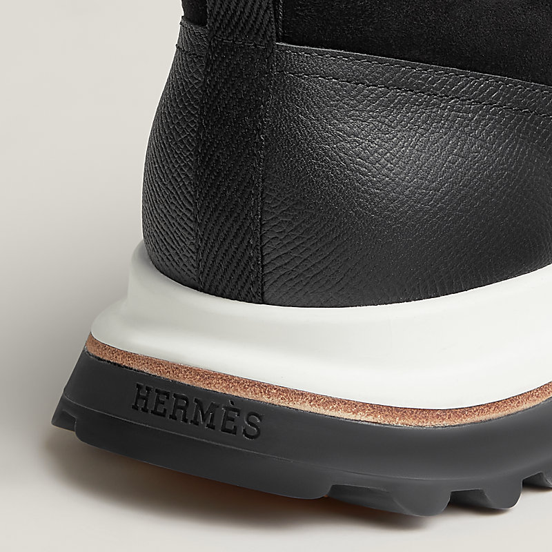 Leader sneaker