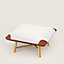 Les Necessaires d'Hermès “carre d'assise”方凳，中款65, 视图: 图片：产品佩戴, worn, 当前为第1张（共1张）