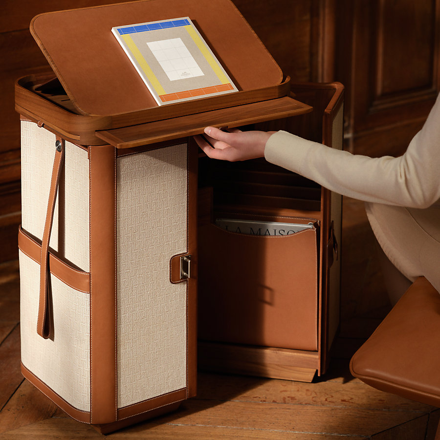 Hermes かもしだし Les Necessaires d