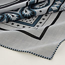 View: Detail, Les Roues de Phaeton Bandana shawl 140