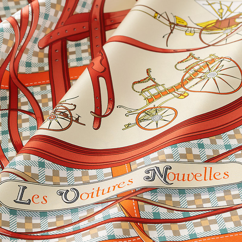 Les Voitures Nouvelles scarf 70