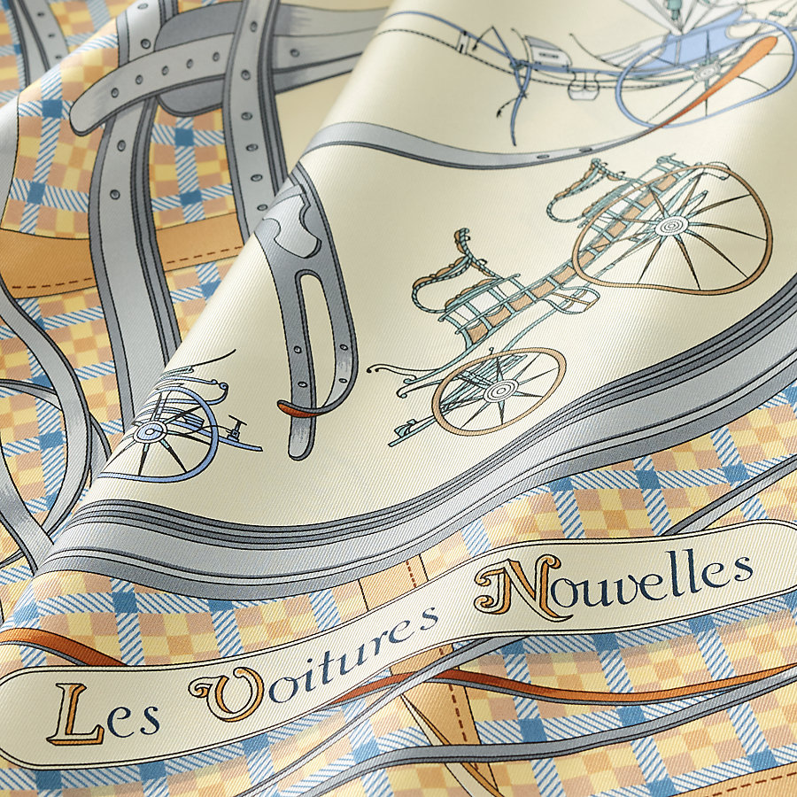 Les Voitures Nouvelles scarf 70