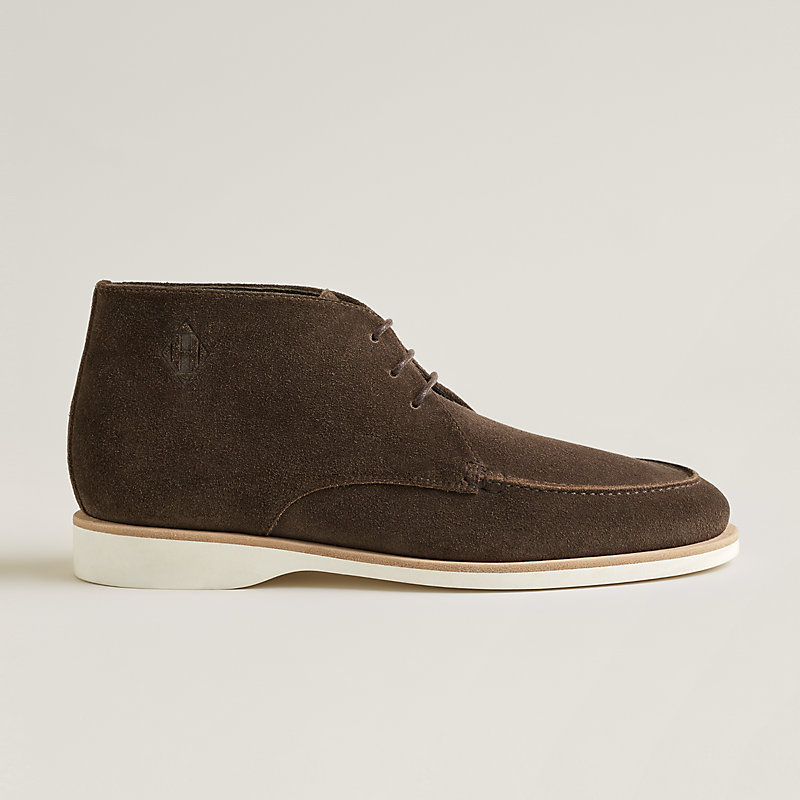Line derby shoe