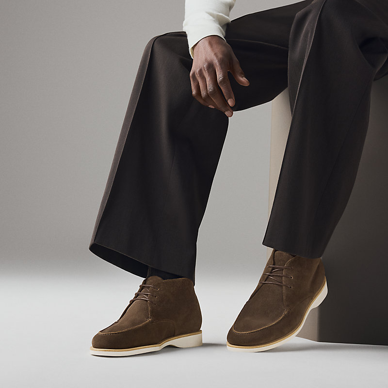 Line derby shoe