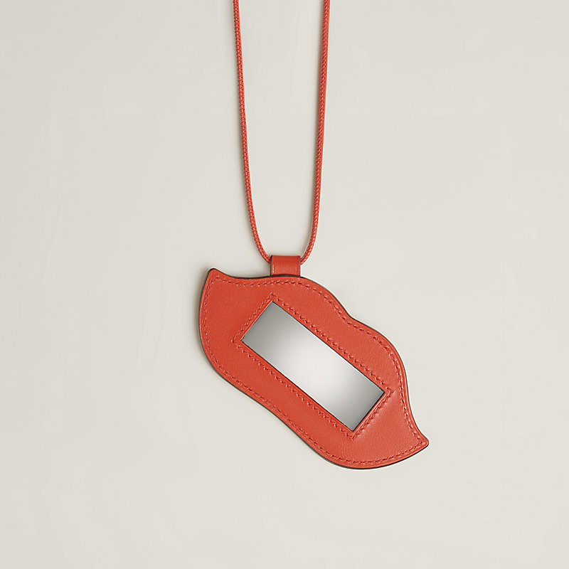 Lips necklace