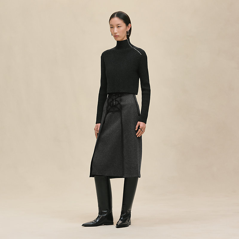 Long-sleeve cropped sweater