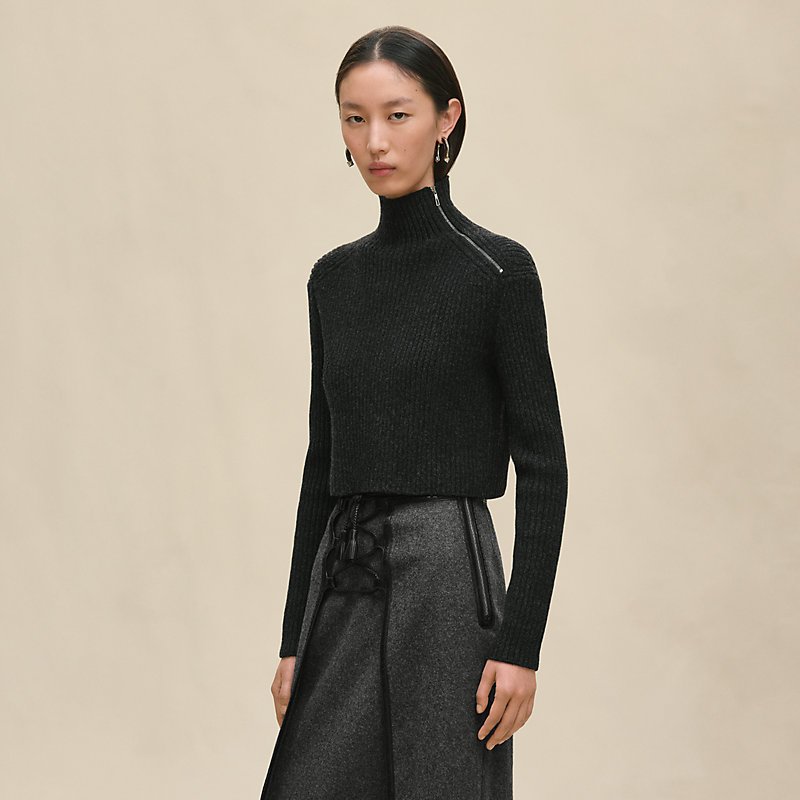 Long-sleeve cropped sweater
