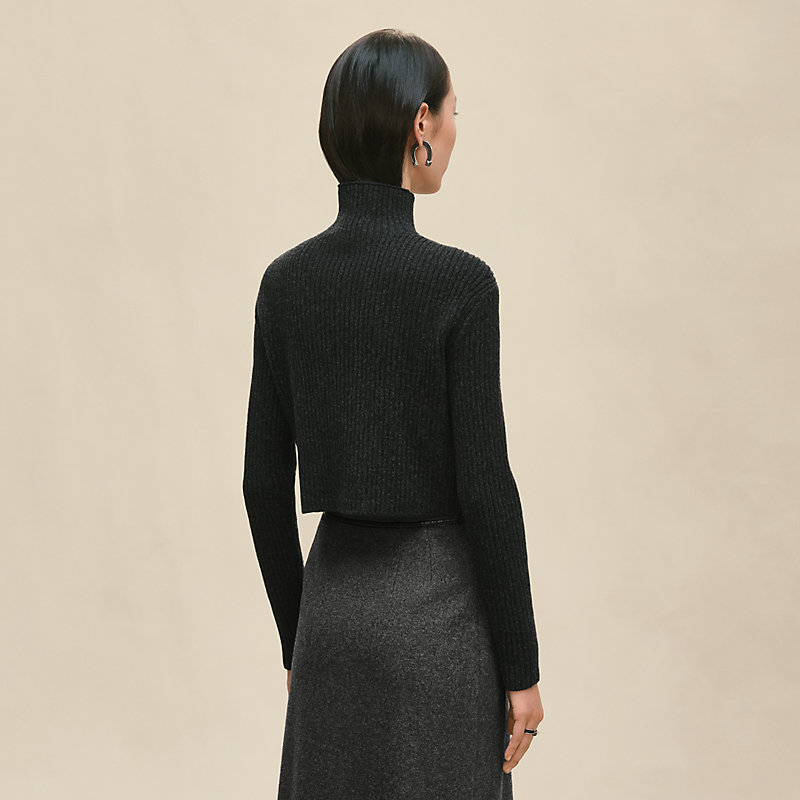 Long-sleeve cropped sweater