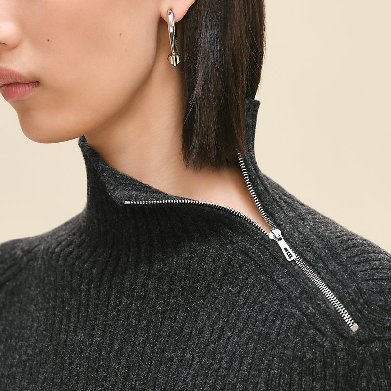 Long-sleeve cropped sweater