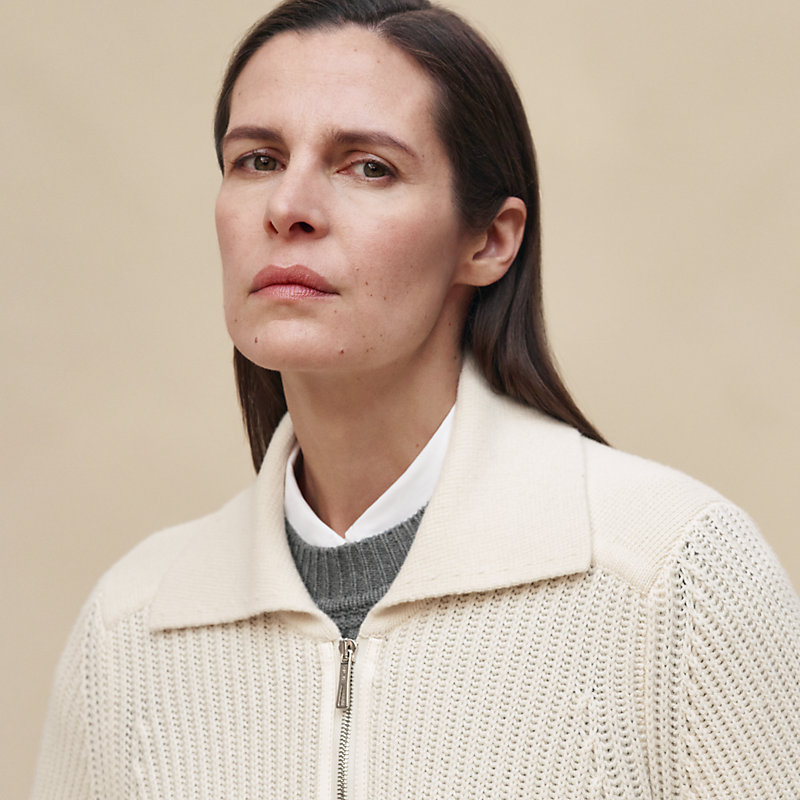 Long-sleeve jacket