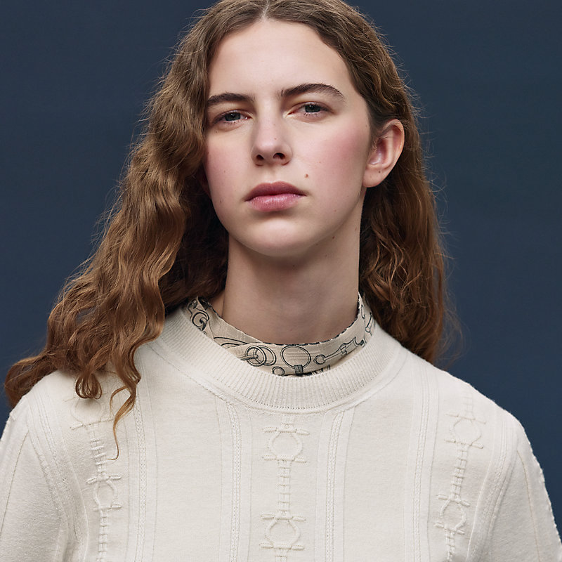 Long-sleeve sweater