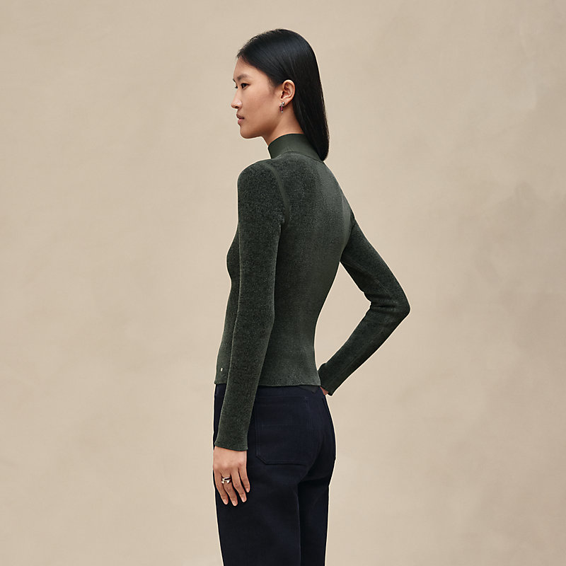 Long-sleeve sweater