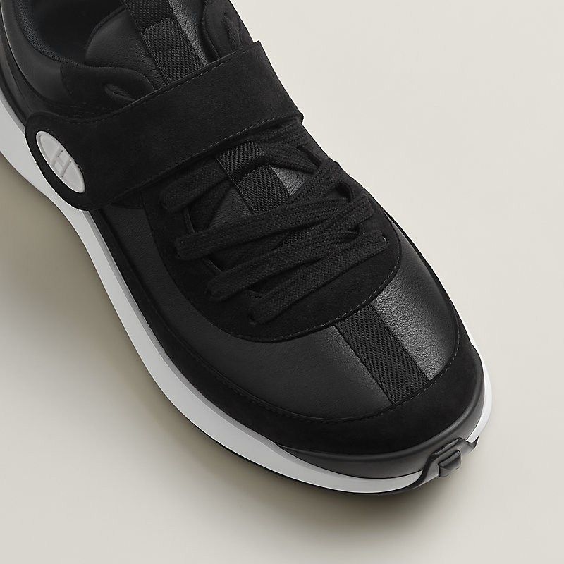 Loop sneaker