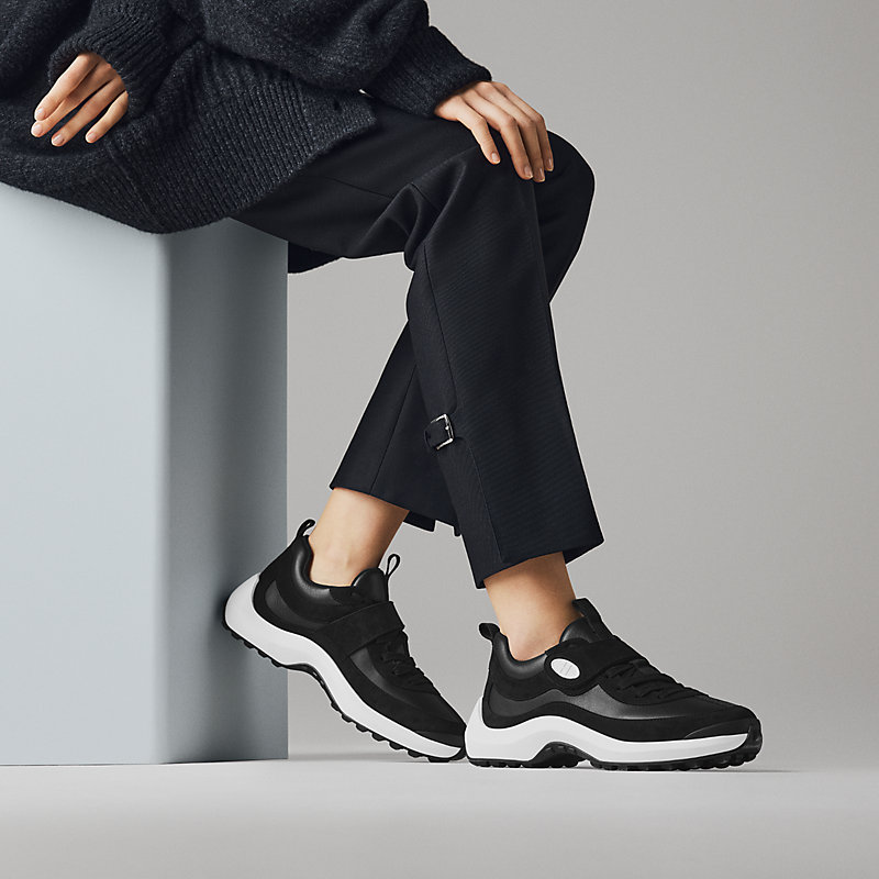 Loop sneaker
