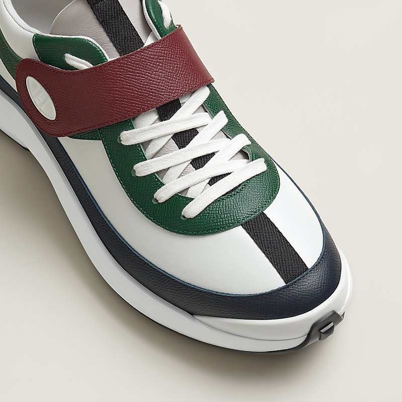 Loop sneaker