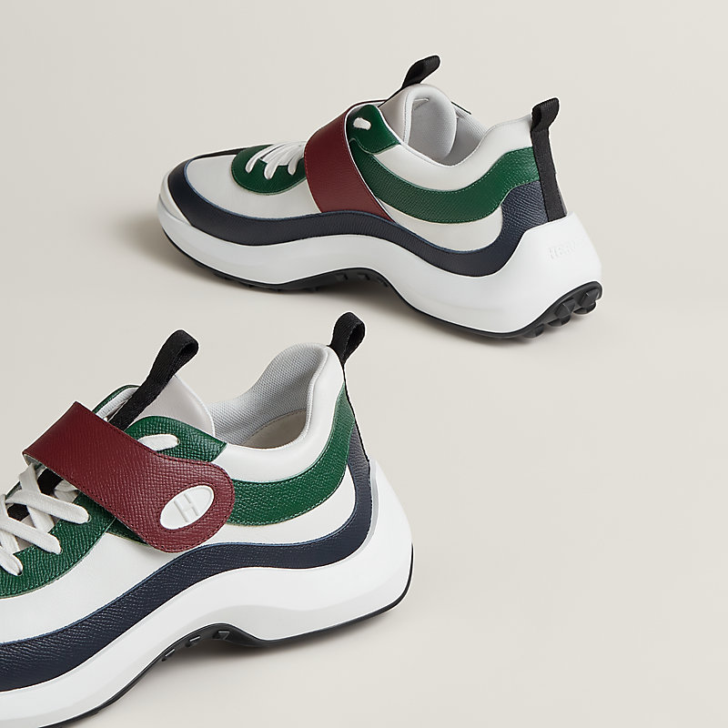 Loop sneaker