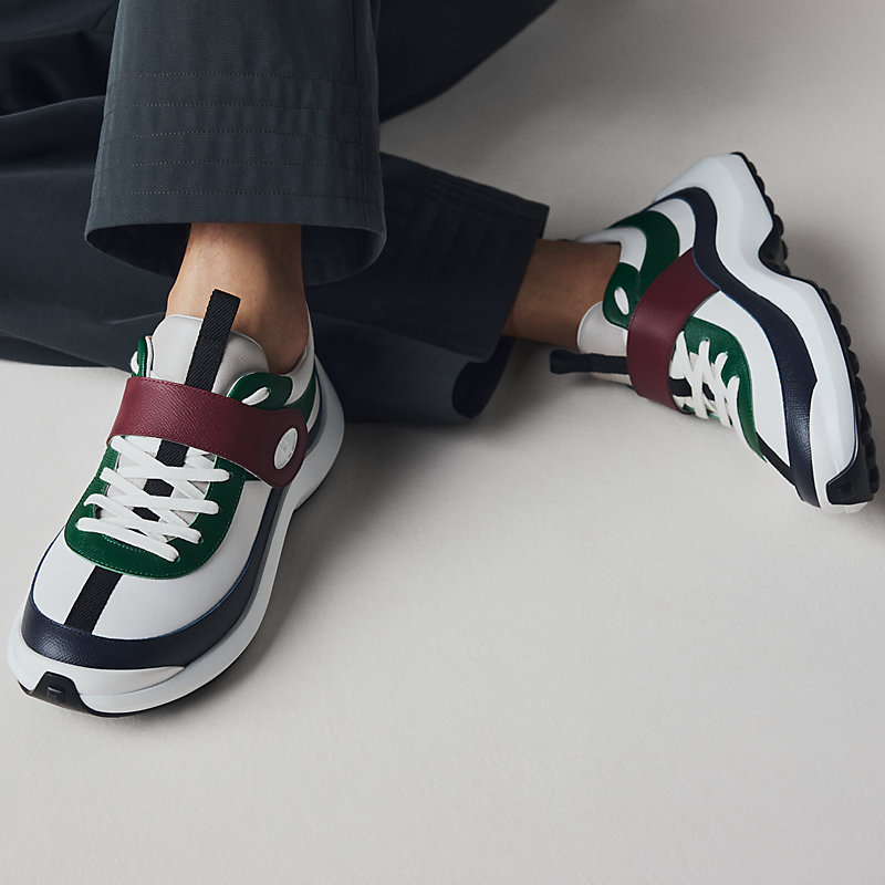 Loop sneaker