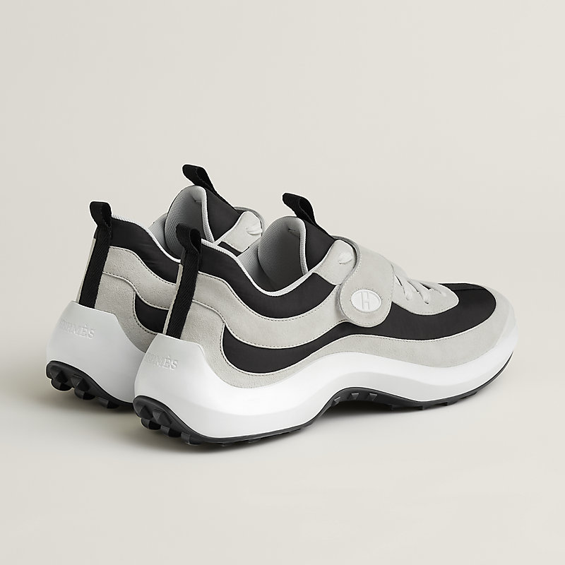 Loop sneaker