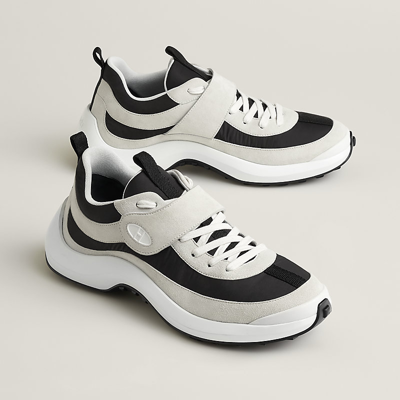 Loop sneaker