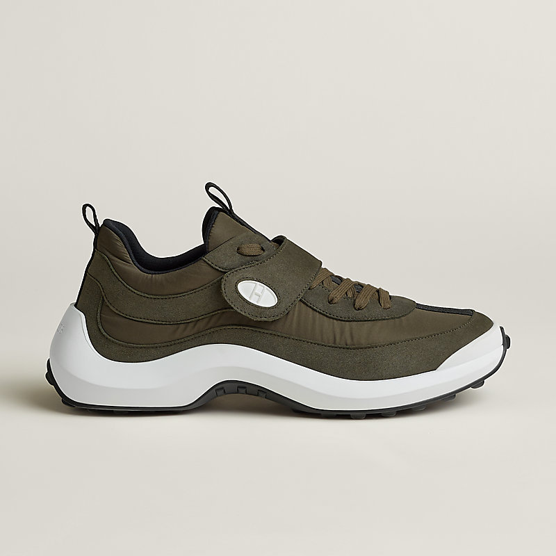 Loop sneaker