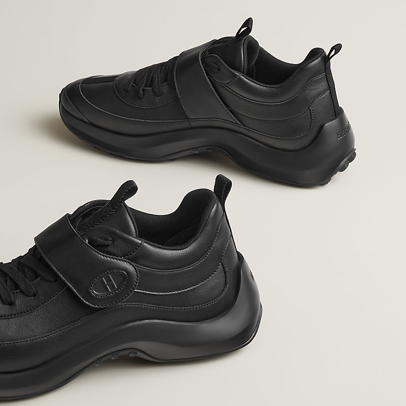 Loop sneaker