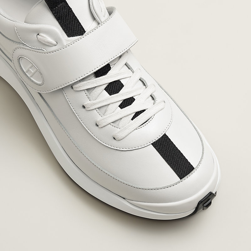 Loop sneaker