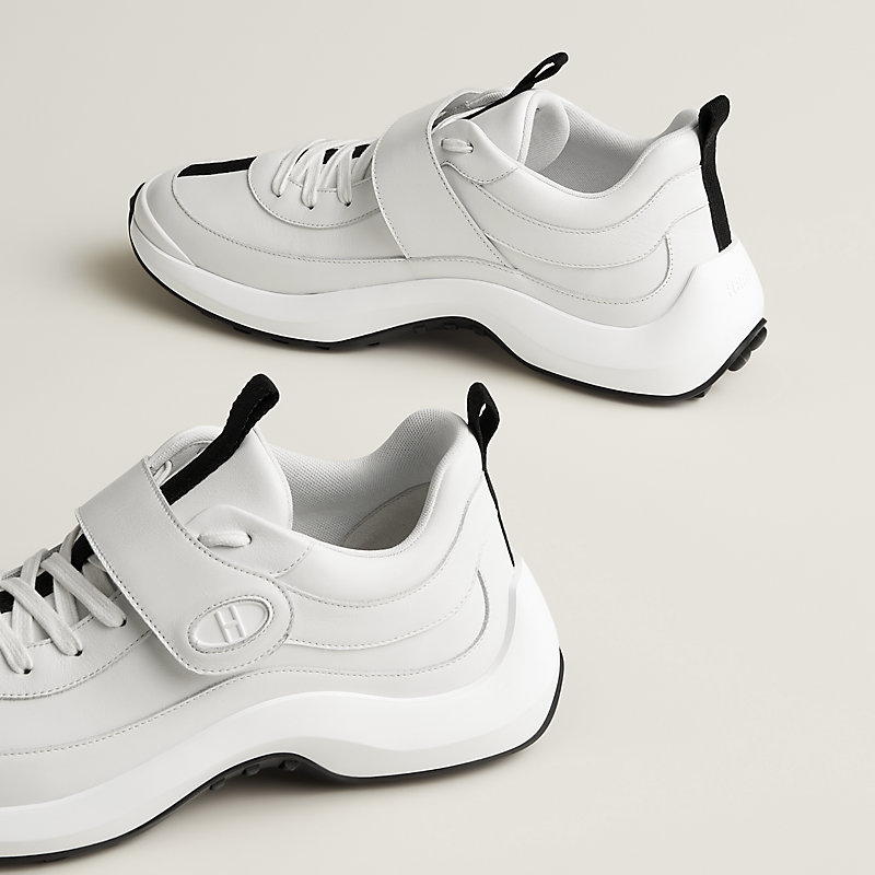 Loop sneaker