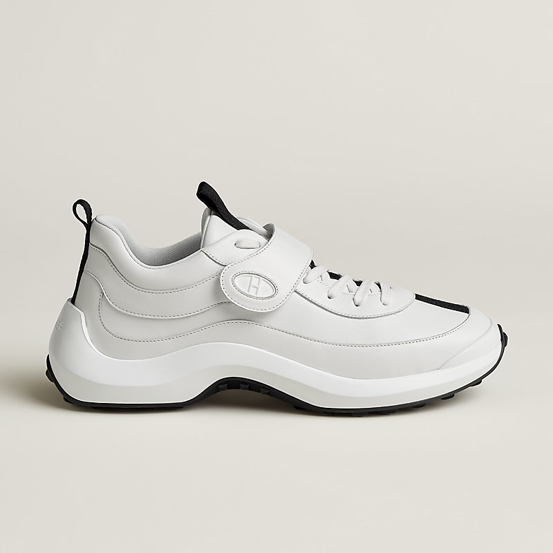 Loop sneaker