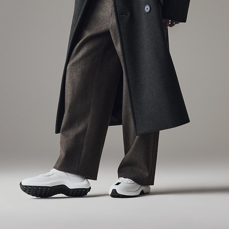 Loop sneaker