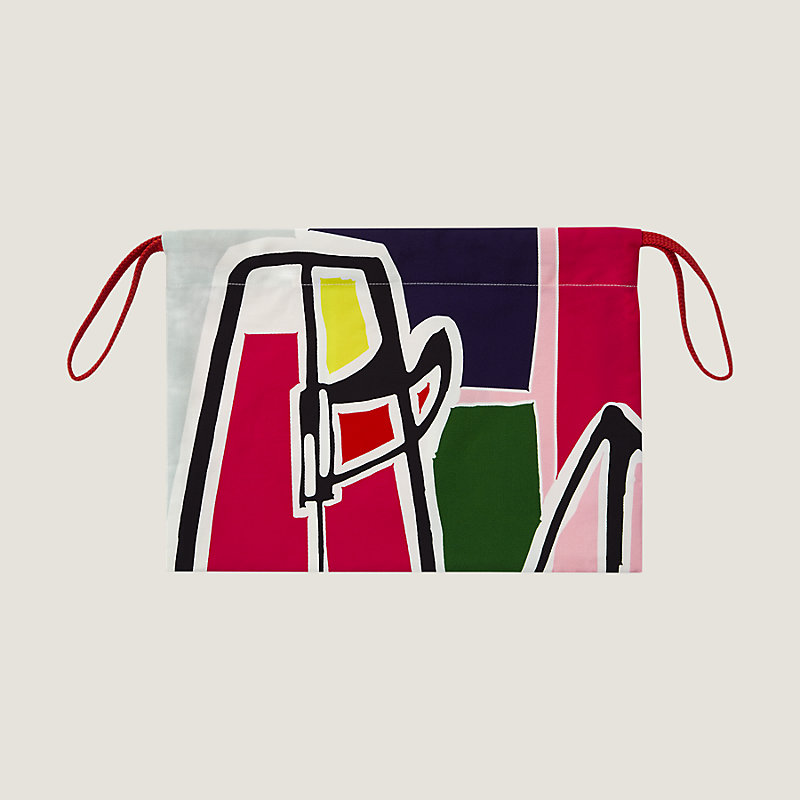 Loose items pouch