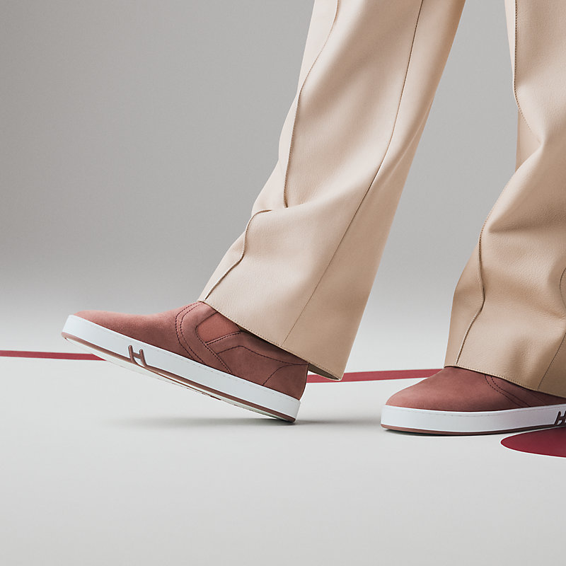 Lucky slip-on sneaker