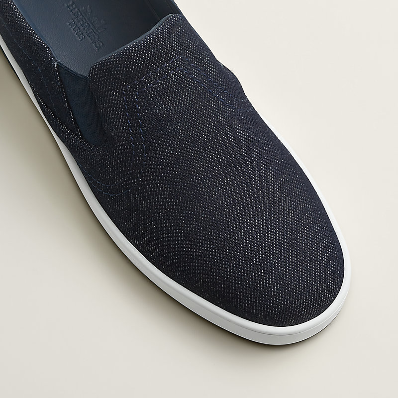 Lucky slip-on sneaker