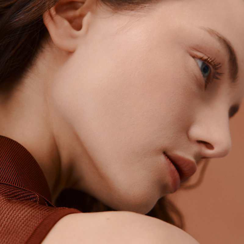 Luminous matte skincare foundation, 17W Vanille