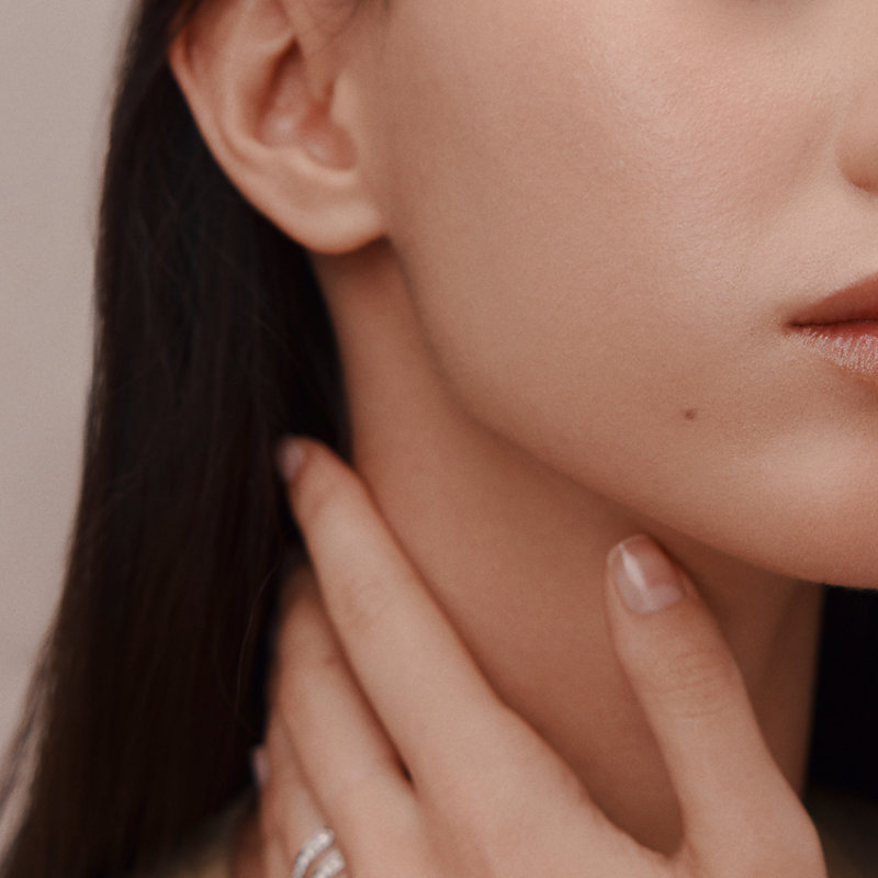 Luminous matte skincare foundation, 27N Épicéa