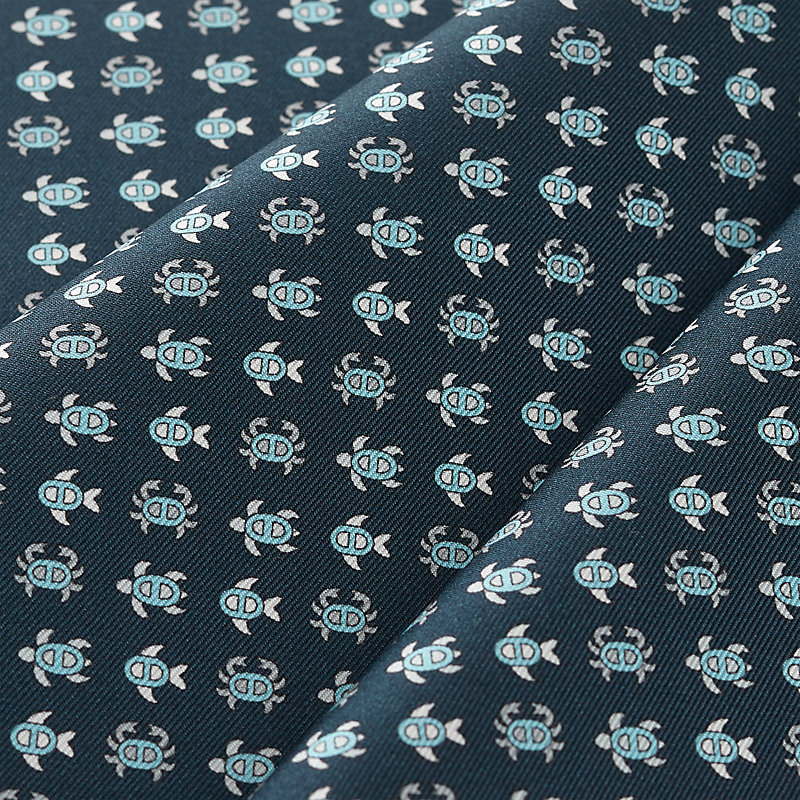 Maillon Nageur pocket square 45