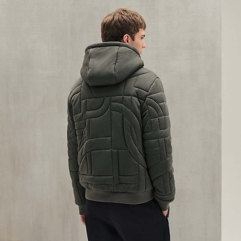 "Maillons 3D" quilted sweater