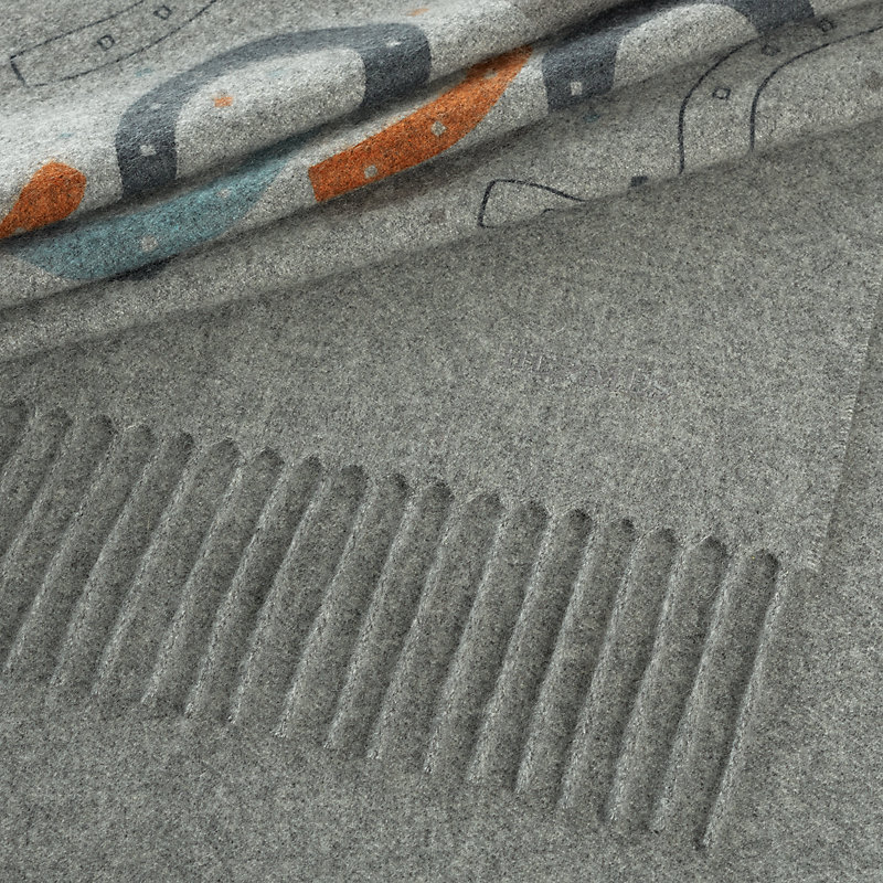 Marechal Ferrant scarf