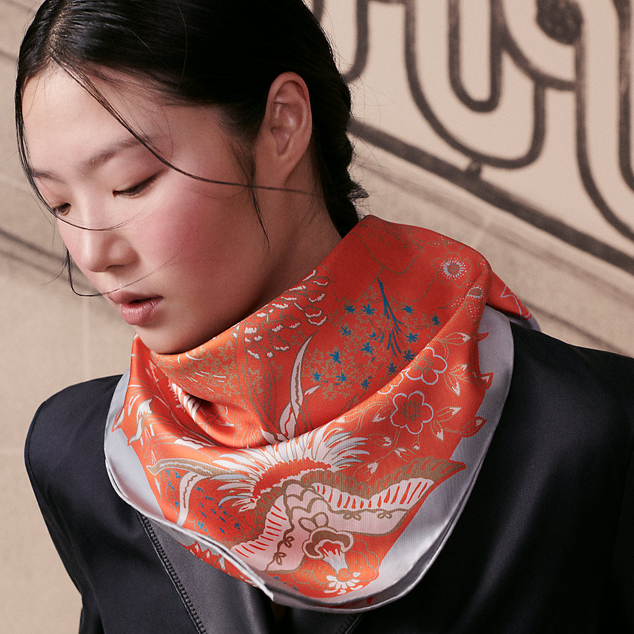 Mille Feuilles de Soie double face scarf 90