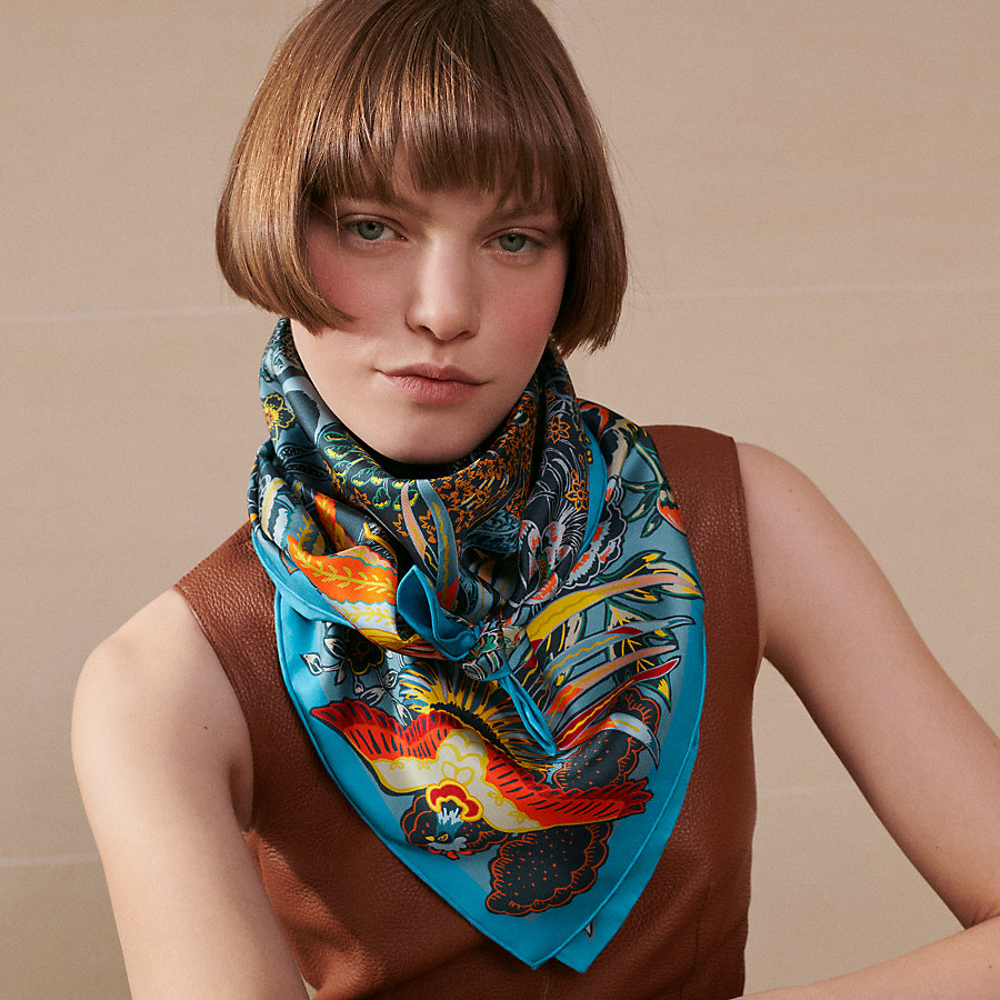 Mille Feuilles de Soie double face scarf 90