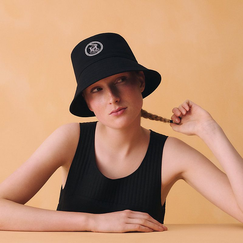 Milo H Ancre bucket hat