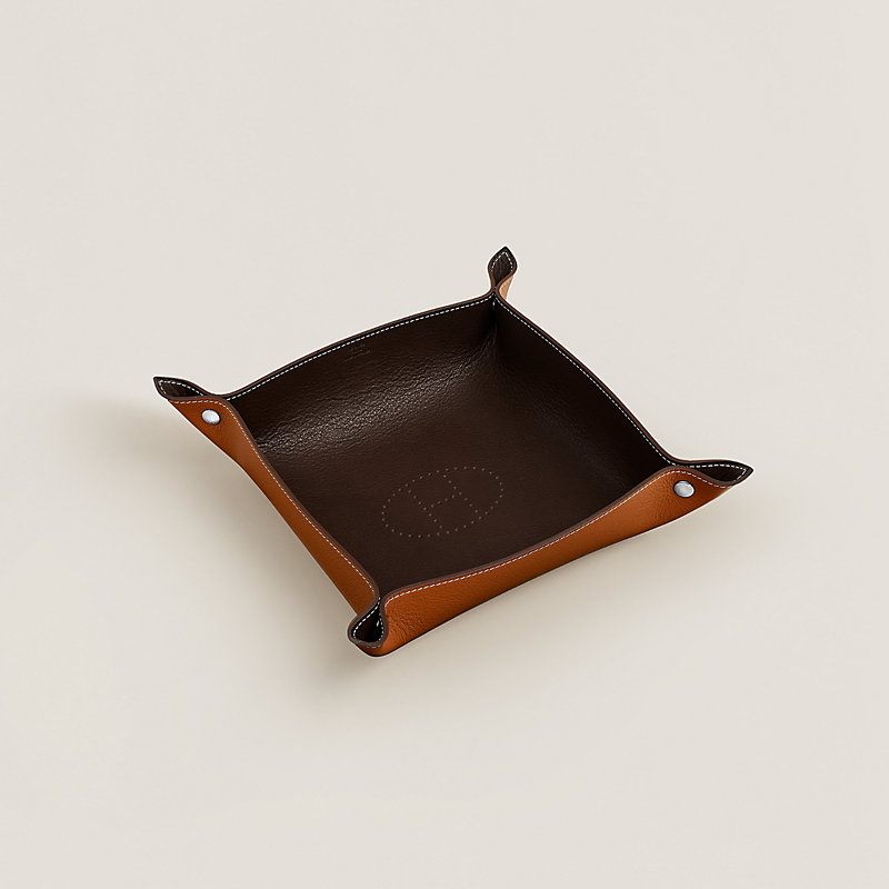 Mises et Relances Desk change tray