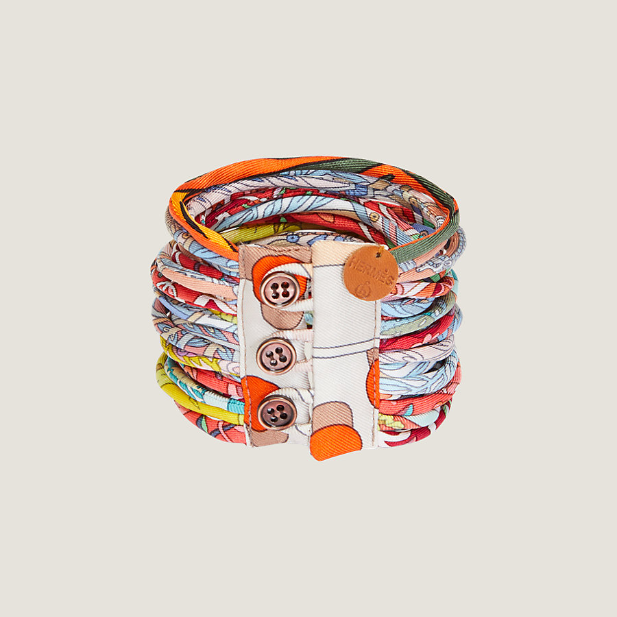 Multistrand silk bracelet