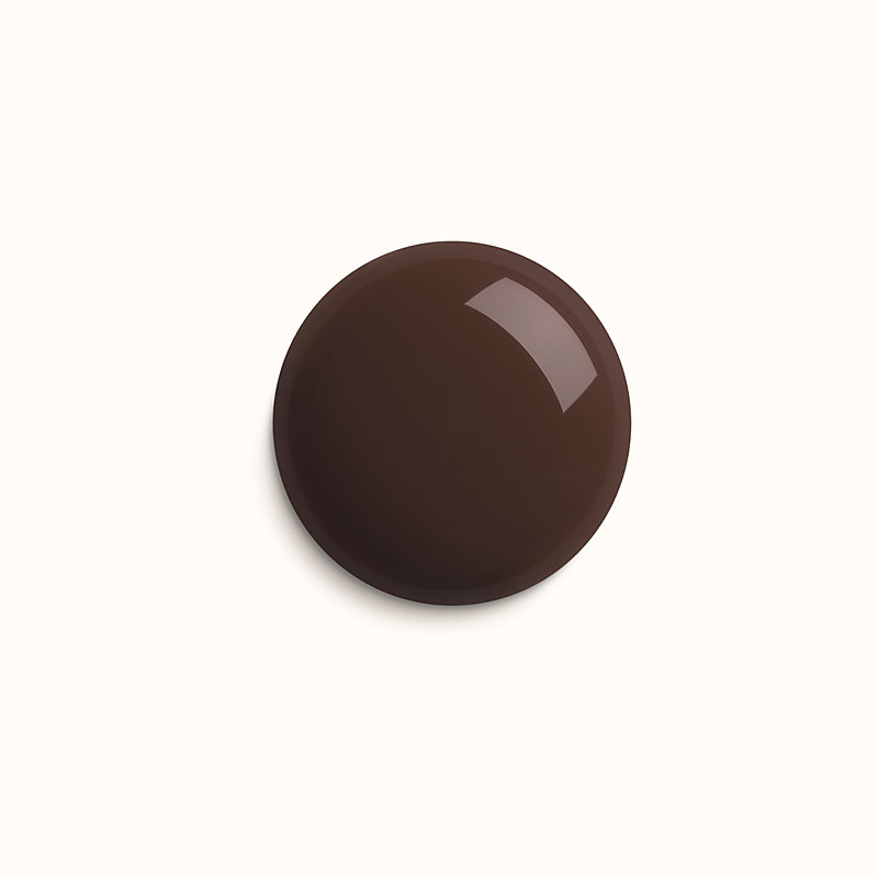 Nail polish, Brun Bistre