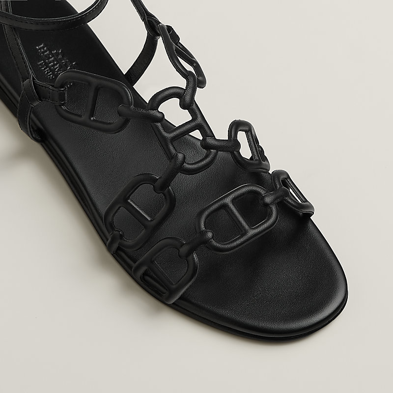 Naos sandal