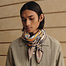 View: Worn, Neo Brandebourgs scarf 100